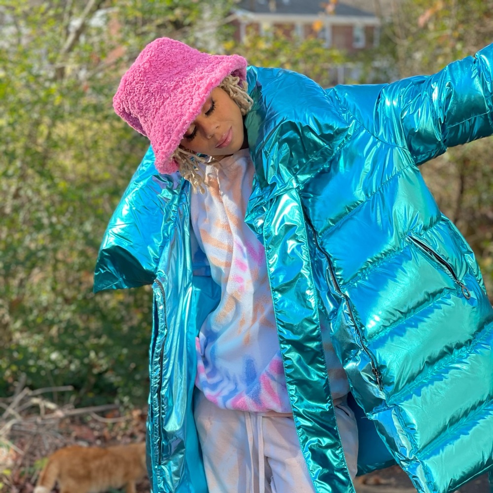 Pink bucket hat - Picture 3 of 3